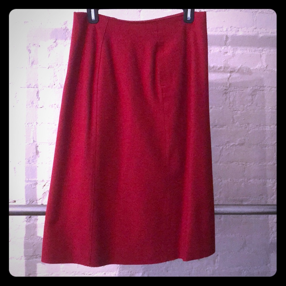The Perfect Red Skirt!!!